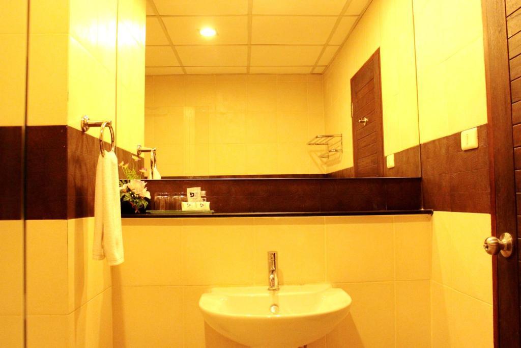 14 Resort Bangkok Habitación foto